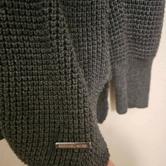 Michael Kors Sweater M Gray Cowl Neck - Picture 4 of 4